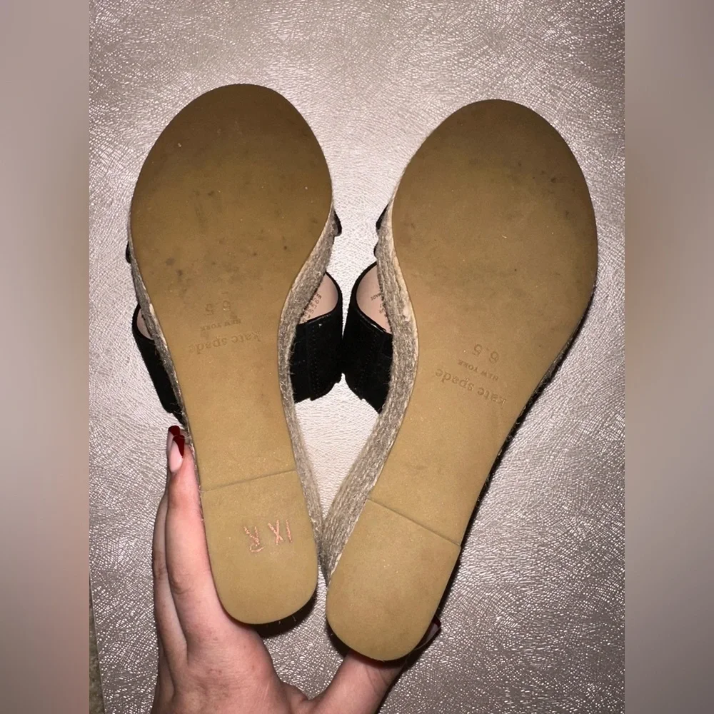Kate Spade like new  Black and Cream espadrille Wedge Sandals 6.5 vacation
